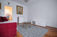 TRNJE, CVJETNO, SUPER 2-SOBAN STAN S 2 LOGGIE***BEZ PROVIZIJE!***