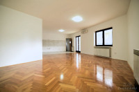 Trnje - prostor (110 m2) 4 sobe + BALKONI - blizu Green Gold-a