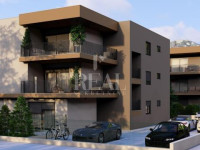 Trogir 2S+DB 54m2+vrt 50m2