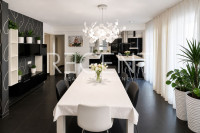 Trogir – Dvoetažni penthouse 234 m², pogled na more, garaža