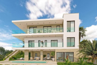 Trogir-Seget zemljište s  građevinskom dozvolom za vilu na 450 m od mo