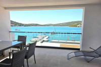 Trosoban penthouse stan s pogledom, prodaja, Tisno