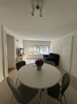 Trosoban pet friendly stan s balkonom