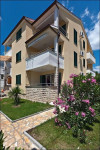 TURISTIČKA INVESTICIJA U DALMACIJI - 6 APARTMANA, BAZEN - BRODARICA