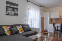 Ugljan, samostojeća kuća za dugoročni najam