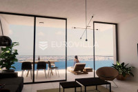 Ugljan, Ugljan luksuzni dvosobni apartman prvi red do mora 85.18 m²