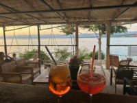 Uhodani posao Beach Bara