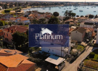 UMAG, KUĆA NA FANTASTIČNOJ POZICIJI, POGLED MORE, 2 RED