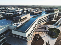 UMAG, Luksuzni resort s krovnim infinity bazenom!A26