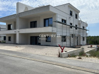UMAG, OKOLICA, DUPLEX U NOVOGRADNJI SAMO 1 KM OD MORA