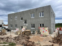 Umag, predivan apartman s okućnicom