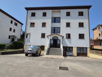 UMAG Trosobni stan-trajni najam