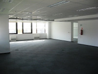 Ured u modernoj poslovnoj zgradi, 320 m2