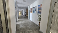 Ured u poslovnoj zgradi, 401,18 m2
