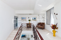 Uredski prostori u modernoj poslovnoj zgradi, Split – Blatine