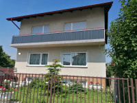 Varaždin,  blizina VI. osnovne škole, kuća 300 m2