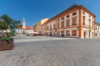Varaždin, Centar, Barokni dvoetažni stan 231 m²