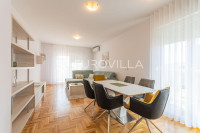 Varaždin, Pos naselje, novouređen trosoban stan površine 77 m²