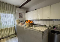 Varaždin, samostojeća kuća na odličnoj lokaciji, 220 m2