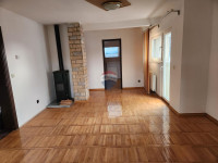 Velika Gorica, Rakarje - trosoban stan 90 m2