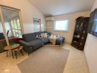 Veruda Porat, prostrani trosobni stan u blizini mora