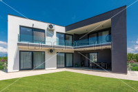 Vila modernog dizajna s pogledom na more, Privlaka