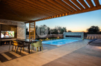 VILA U SRCU NACIONALNOG PARKA KRKA