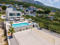 Villa s bazenom, 300m2, Podstrana