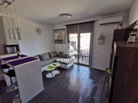 VINJERAC - Dvosoban apartman u prizemlju + konoba i vrt - 63m2