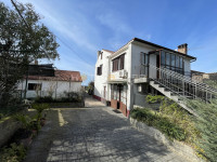 Vinkuran, kuća sa 3 stana