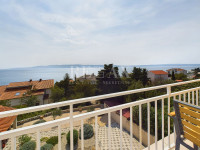 Novi Vinodolski - stan s panoramskim pogledom na more