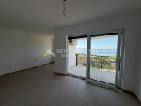 NOVI VINODOLSKI-STAN  SA POGLEDOM NA MORE 54 m2 U NOVOGRADNJI