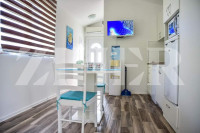 VIR – dvojna kuća, 124,42 m², 350 m od mora, 2 app, garaža, 2 pm