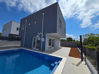 VIR NOVOGRADNJA VILA SA BAZENOM