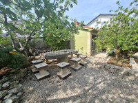 Vir  - prostrani stan sa 150 m2 vrta