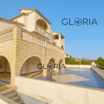 Višestambena kuća s otvorenim pogledom na more, Seget!