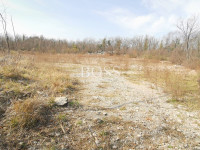 Viškovo - Brnasi, poljoprivredno zemljište 8500m2, 110.500 eur/kn