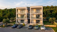 Viškovo, novogradnja, 74.25m2, 2s+db, terasa i pogled na more, SAMO KO