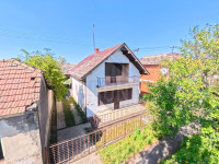 Visoka prizemnica | 1.406 m2 zemljište | Bijela Loza