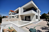 Vodice - Luksuzna dvojna kuća S2 na mirnoj lokaciji - novogradnja