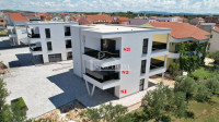Vodice - Luksuzni stan S3, 600m od plaže