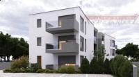 Vodice novogradnja  102 m2 trosobni stan + 2 parking mjesta