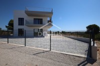 Vodice, novogradnja, 3-sobni apartman od 120,64 m² s krovnom terasom