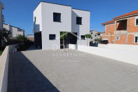 Vodice novogradnja, dvojna kuća 93,92m2