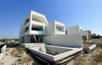 VODICE, novogradnja, luksuzni stan, 1. kat, terasa, pogled na more
