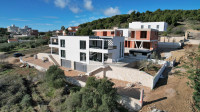 Vodice - Dvojna kuća S2 s bazenom, pogled na more