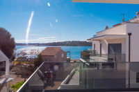 Vodice- Srima, prodaje se odličan apartman s krovnom terasom, drugi re