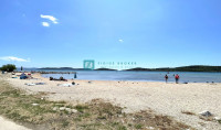 VODICE - SRIMA, top lokacija, 30 m od plaže, prizemlje, pogled na more