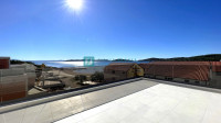 VODICE - SRIMA, novo, završeno, 80 m od mora, krovna terasa, panoramsk