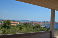 Vodice - Trosoban stan S7 na drugom katu, s pogledom na more